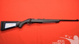 CARABINA RUGER AMERICAN SINTETICA/PAVON CAL .22 WMR