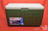 CONSERVADORA COLEMAN 48 QT VERDE MILITAR