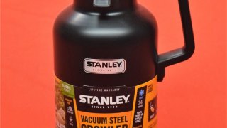 TERMO STANLEY MOD. GROWLER COLOR NEGRO 1,9 L