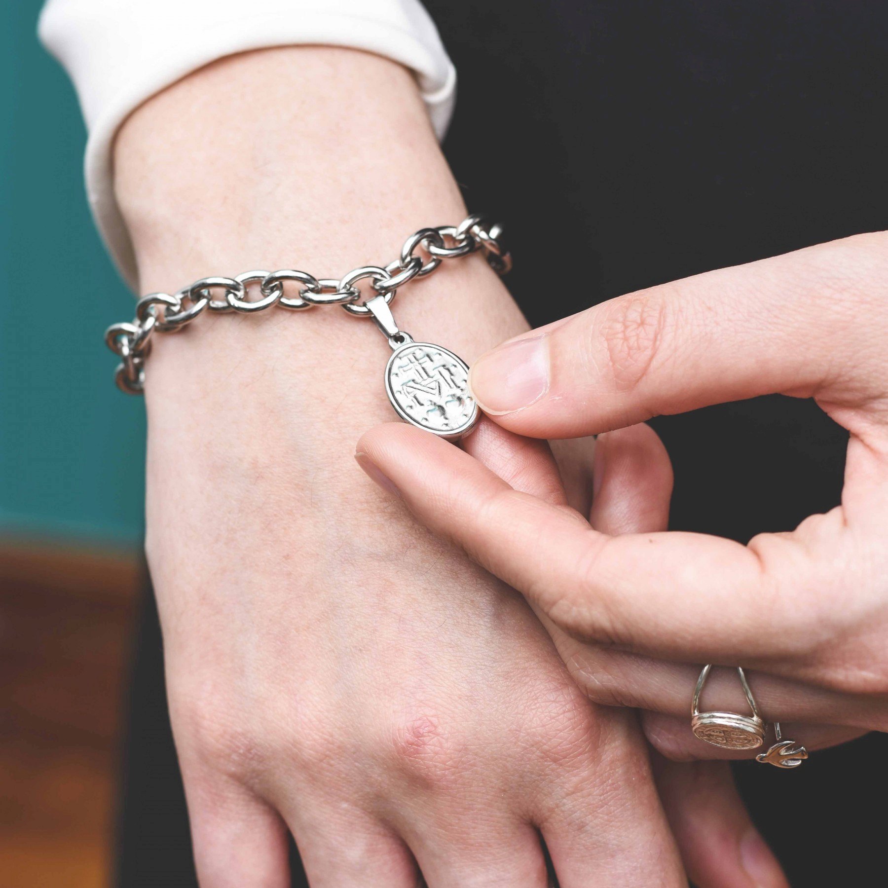 Pulsera Acero Medalla Milagrosa