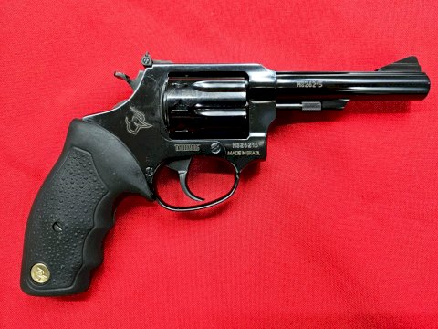 REVOLVER TAURUS 94 CAL. 22 LR 9T 4