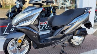 CORVEN EXPERT 150 DOT 2017 18000 KM 