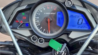 BAJAJ ROUSER 200 NS 2019 21.235 KM 