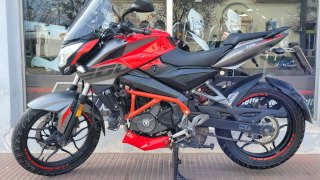 BAJAJ ROUSER 200 NS 2019 21.235 KM 