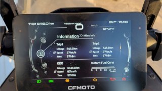 CFMOTO 800 MT 2023 3.845 KM