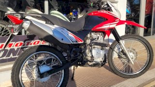 CORVEN TRIAX 150 R3 2022 3800 KM