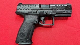 PISTOLA BERETTA APX A1 CAL 9MM PAVONADA