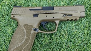 PISTOLA S&W M&P 2.0 FDE CAL. 45 ACP