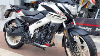 BAJAJ ROUSER 200 NS 2022 30.235 KM