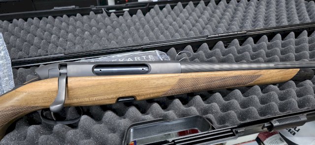 CARABINA STEYR ARMS CLASSIC II LIGHT CAL.30-06 NOGAL/PAVON CARABINA STEYR ARMS CLASSIC II LIGHT CAL.30-06 NOGAL/PAVON
