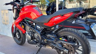 BENELLI TNT 300 2017 15.160 KM 