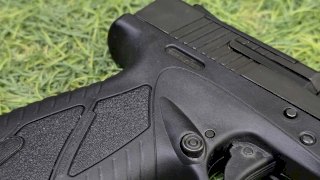 PISTOLA BERSA 9MM BP9CC - OPTICS READY PAVON
