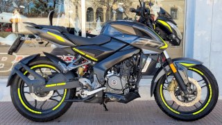 BAJAJ ROUSER 200 NS 2022 24.215 KM