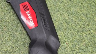 CARABINA SAVAGE A CERROJO AXIS C/MIRA SINTETICO/INOX CAL .308