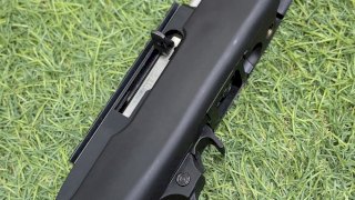 CARABINA RUGER 10/22 TAKEDOWN CAL.22 SINTETICO/PAVON (USADA)  
