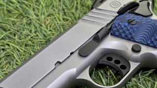 PISTOLA BERSA B1911 BLUE STAINLESS CAL. 45 ACP