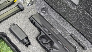PISTOLA TAURUS 9MM TH9 PAVONADA