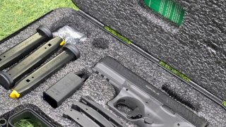 PISTOLA TAURUS SEMI 9MM TS9 PAVÓN/GRIS
