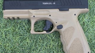 PISTOLA TAURUS SEMI 9MM TS9 PAVÓN/MARRON