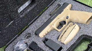 PISTOLA TAURUS SEMI 9MM TS9 PAVÓN/MARRON