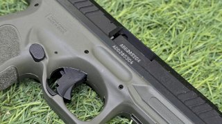 PISTOLA TAURUS SEMI TS9 9MM PAVON/OLIVA