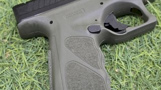 PISTOLA TAURUS SEMI TS9 9MM PAVON/OLIVA