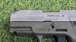 PISTOLA TAURUS SEMI G3C 9MM OLIVA/INOX