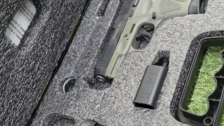PISTOLA TAURUS SEMI 9MM G3C OLIVA/PAVÓN 