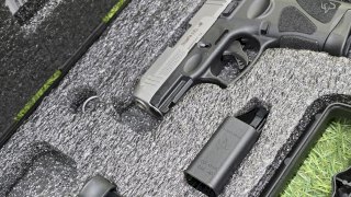 PISTOLA TAURUS SEMI 9MM G3C GRIS/PAVON 