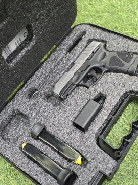 PISTOLA TAURUS SEMI 9MM G3C GRIS/PAVON PISTOLA TAURUS SEMI 9MM G3C GRIS/PAVON
