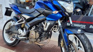 BAJAJ ROUSER 200 NS 2014 40.050 KM