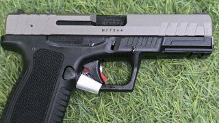 PISTOLA BERSA BP9FS CAL.9MM DOS TONOS