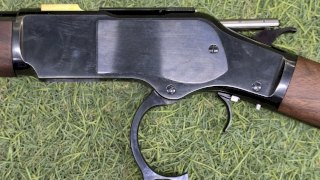 CABABINA WINCHESTER A PALANCA 1873 SHORT RIFLE CAL. 44-40