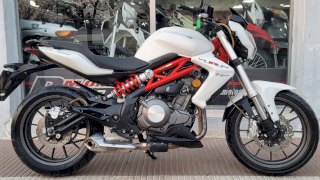 BENELLI TNT 300 2017 38.000 KM