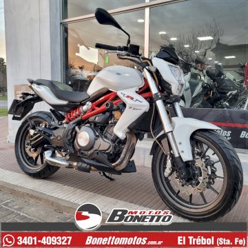 BENELLI TNT 300 2017 38.000 KM BENELLI TNT 300 2017 38.000 KM