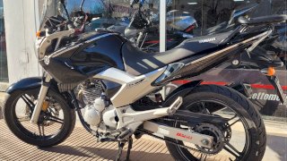 YAMAHA FAZER YS 250 2014 60.000 KM