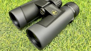 BINOCULAR LEUPOLD ALPINE 10X42 HD ROOF SHADOW GRAY