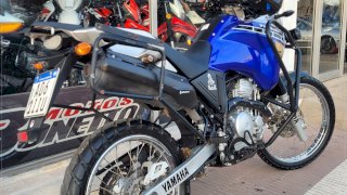 YAMAHA XTZ 250 TENERE 2018 19.300 KM