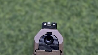 PISTOLA SEMI CANIK METE SFT  .9 MM