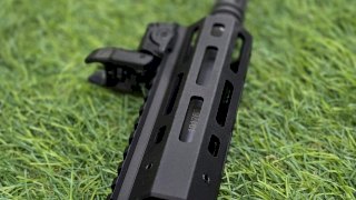 CARABINA SEMI TIPPMANN ARMS .22 M4- MICRO ELITE CUL PLEG