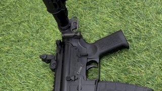 CARABINA SEMI TIPPMANN ARMS .22 M4- MICRO ELITE CUL PLEG