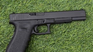 PISTOLA SEMI GLOCK 17 L CAL .9MM