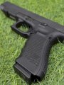 PISTOLA  GLOCK SEMI 34 - GEN 4 PAVONADA CAL .9