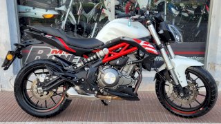 BENELLI 302S 2021 10.400 KM