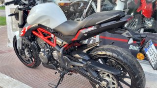 BENELLI 302S 2021 10.400 KM