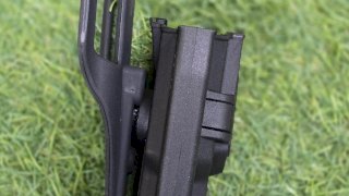 PISTOLERA HOUSTON  EXTERNA NIVEL II PARA BERSA 