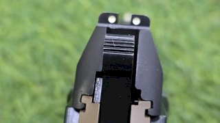 PISTOLA SEMI BERSA TPR9DE FRAME FDE CAL 9MM DOS TONOS