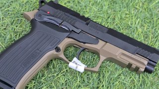 PISTOLA SEMI BERSA TPR9DE FRAME FDE CAL 9MM DOS TONOS