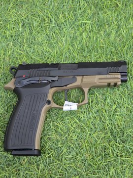 PISTOLA SEMI BERSA TPR9DE FRAME FDE CAL 9MM DOS TONOS