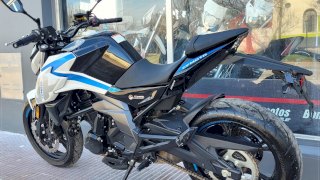 CFMOTO 400 NK 2025 661 KM